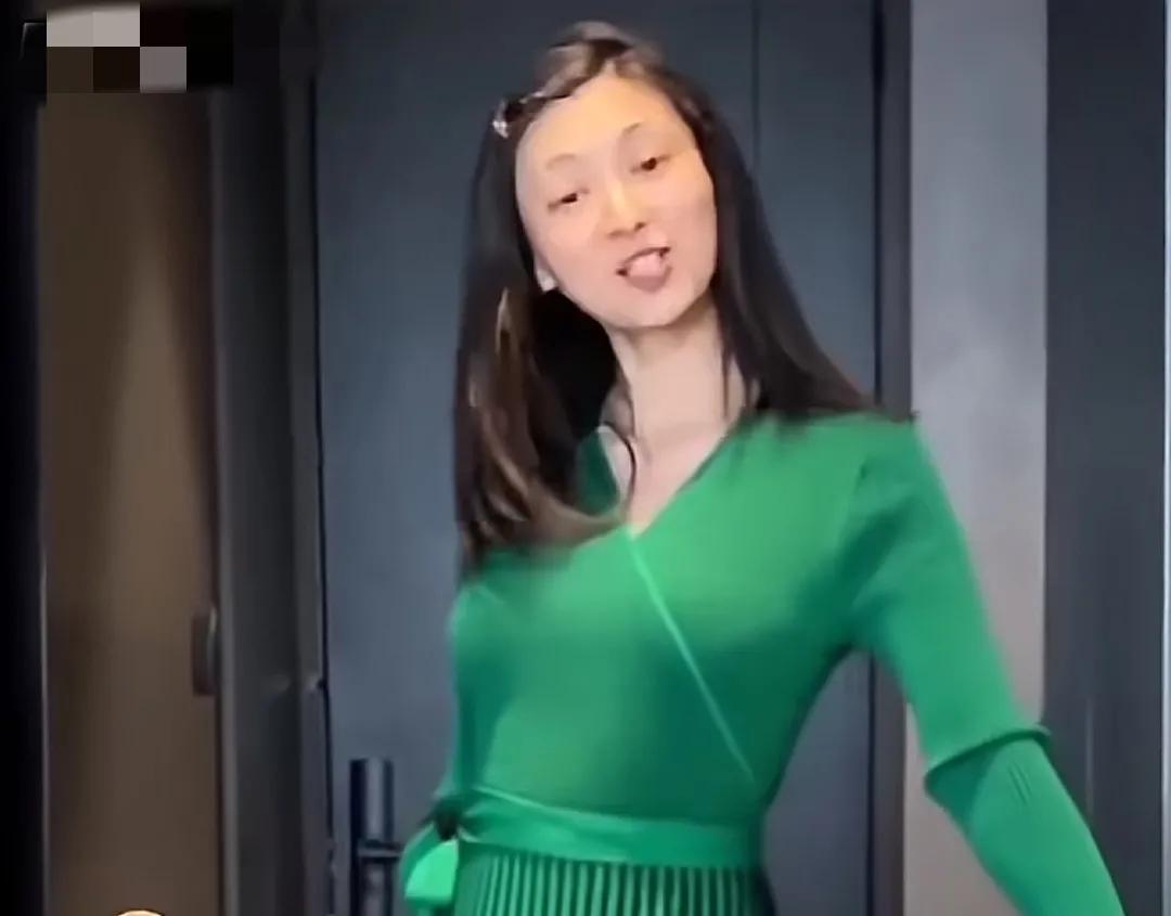 眉姐姐斕曦回應丑衣服穿搭