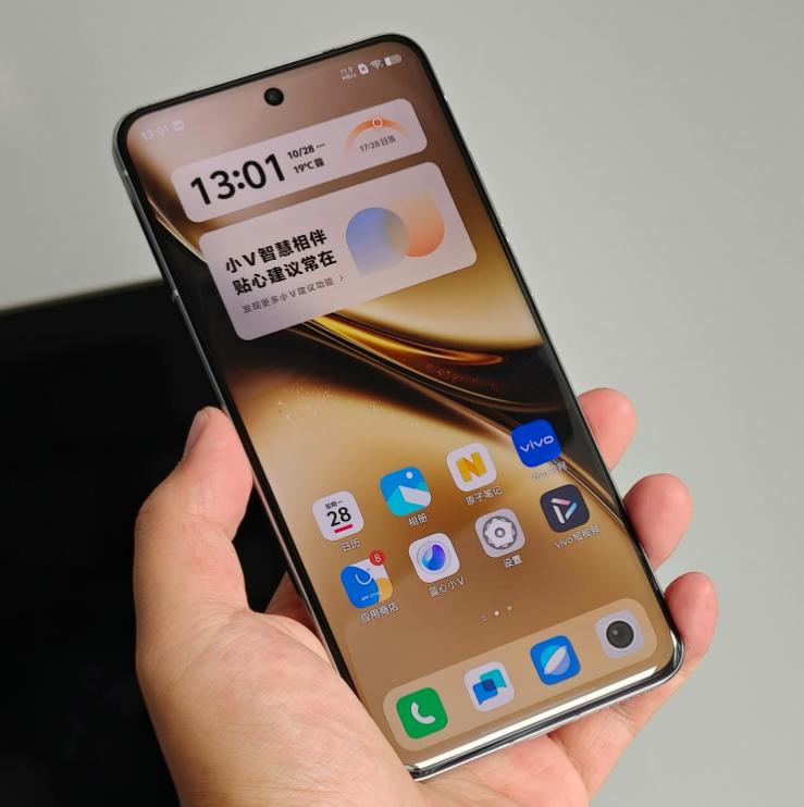 換機建議考慮體驗,2025“口碑最佳”的4款手機推薦,16+512G更親民了