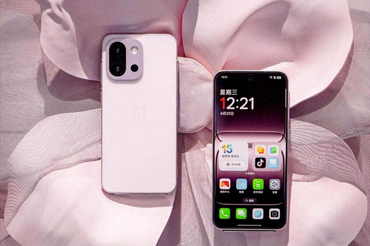 800元差價(jià)!一加13T對(duì)比OPPO Find X8s,誰(shuí)更值得入手?