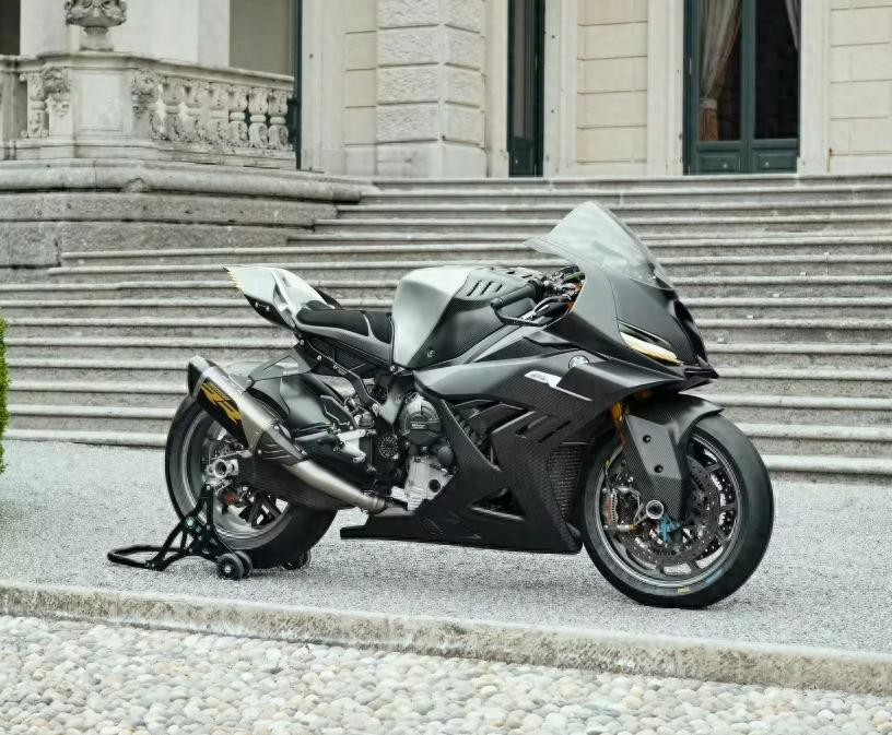 寶馬下一代終級跑車現身,概念跑車 Concept RR