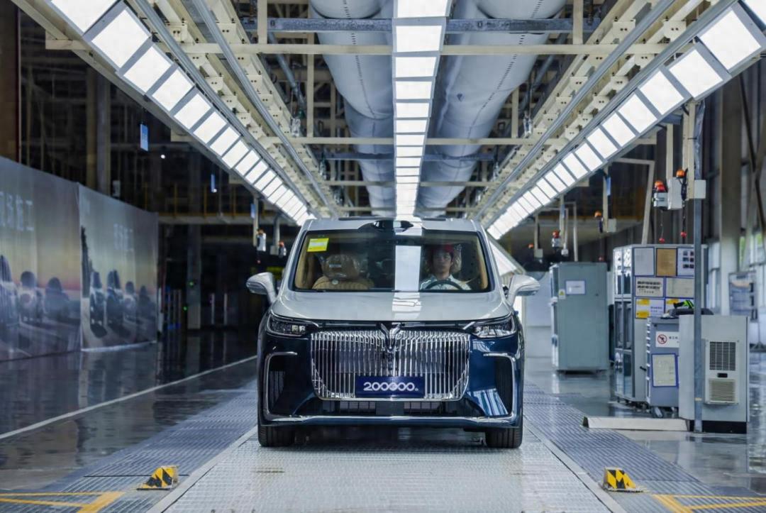 東風華為聯手“軟件定義汽車”,中國品牌要當全球智能汽車領路人