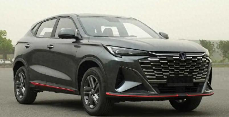 長安CS35 MAX申報(bào)圖公布!定位緊湊型SUV